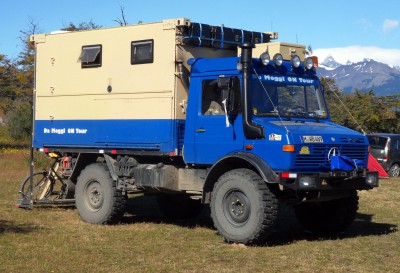 094. Unimog allemand.JPG