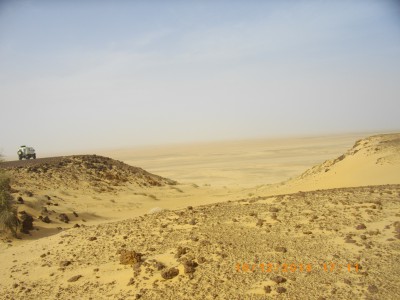 MAURITANIE 056.JPG (1.6 Mio) Vu 11797 fois il est la devant nous