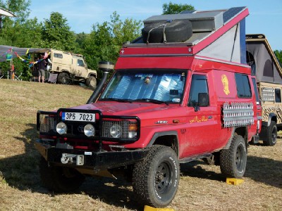 Camp-Petits 800.jpg