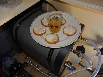 DSC01279.JPG (251 Kio) Vu 4693 fois La tradition dominicale :-)