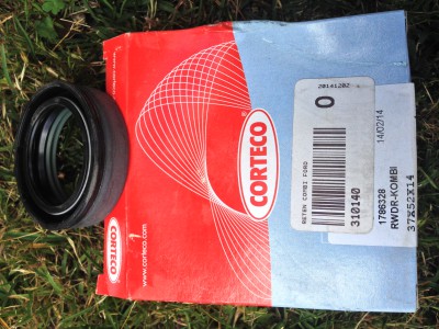 image.jpeg (3.03 Mio) Vu 11206 fois Le spy double lèvre qui fait l'étanchéitée de la transmission dans la fusée