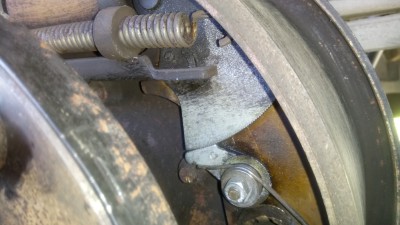 Vue sur le système de rattrapage (dents de souris).