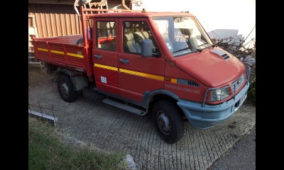 iveco 40-10 4x4.jpg