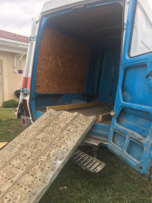 La rampe pour les brebis et génisses...