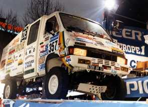 dakar_1989_357_B90-4x4.jpg