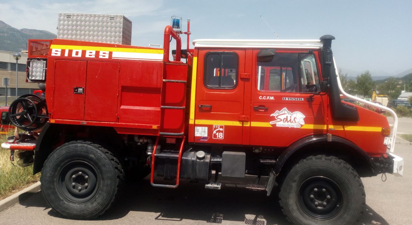 Unimog photo.JPG