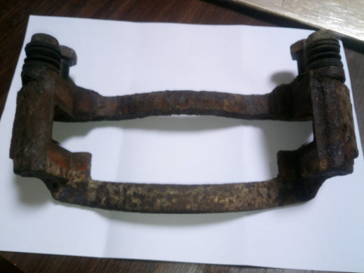 WhatsApp Image 2020-07-16 at 11.26.03.jpeg (94.87 Kio) Vu 4164 fois support étrier scam 2006 6