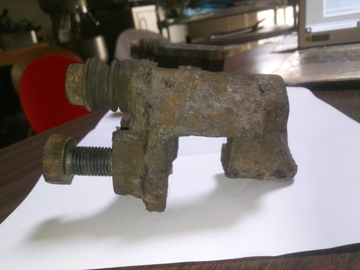 WhatsApp Image 2020-07-16 at 11.26.02 (1).jpeg (129.14 Kio) Vu 4164 fois support étrier scam 2006 8