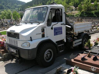 4175216907.jpg