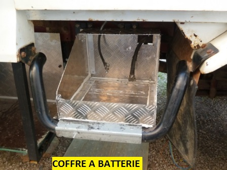 2014 09 16 coffre batterie 1.JPG