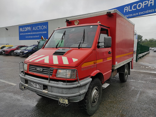 IVECO_TB_DAILY_CHASSIS_CAB_3bfaa06c3bbd699f0c425a01.jpeg