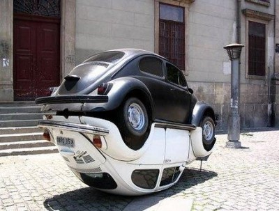 456x345_black-white-volkswagen-sculpture.jpg