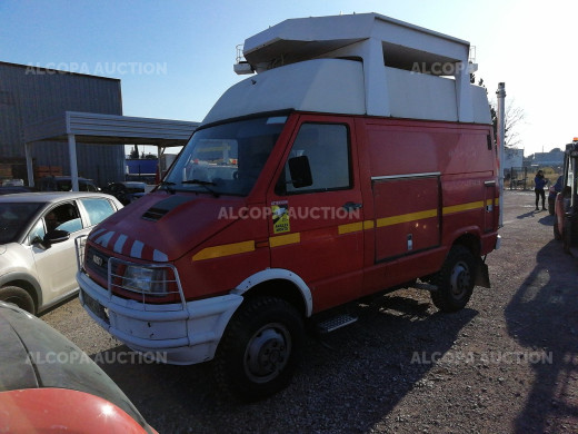 IVECO_CAMION_INCENDIE_4X4_d840cb11d2537179ba67961d.jpeg