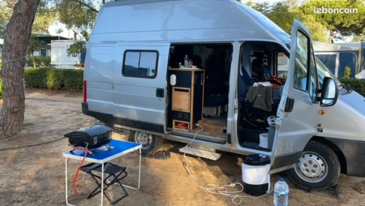 van2.jpg