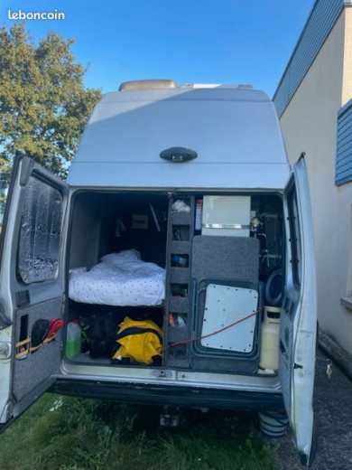 van3.jpg