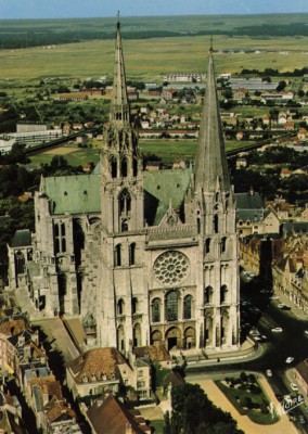 cathedrale_Chartres.jpg