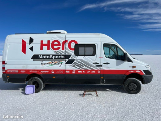 hero1.jpg