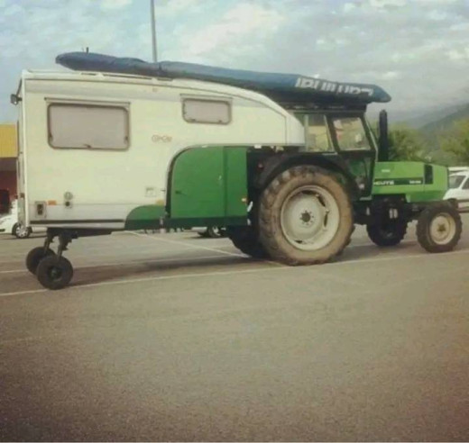tractor2.jpg