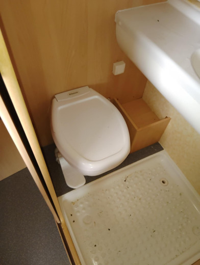 wc.jpg