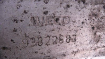 interco alu avec extrémités en plastique
