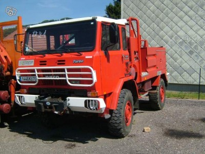 camion IVECO unic 80-16 4x4