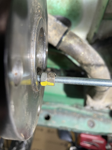 On voit donc bien l'écart sur le plan vertical